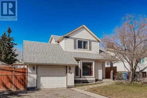 35 Abadan Crescent Ne, House detached with 3 bedrooms, 1 bathrooms and 3 parking in Calgary AB | Card Image