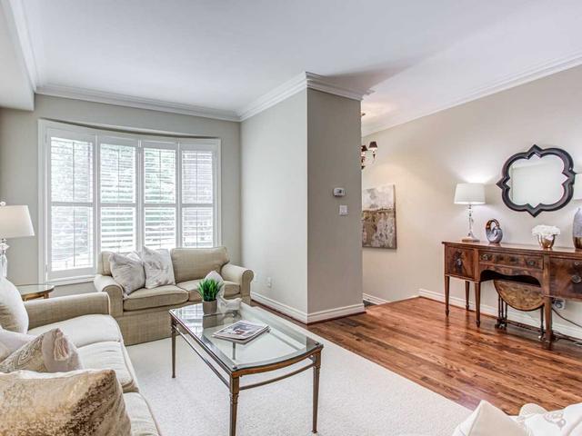94 Pleasant Blvd, Townhouse with 3 bedrooms, 3 bathrooms and 2 parking in Toronto ON | Image 23
