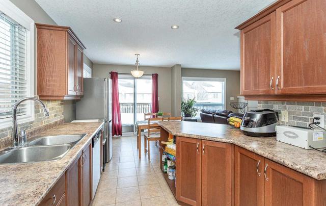 433 Sauve Cres, House detached with 3 bedrooms, 4 bathrooms and 3 parking in Waterloo ON | Image 6