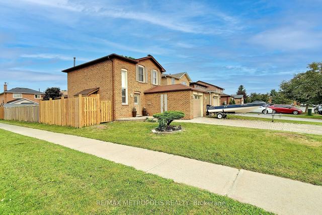 501 Alder Crt, House detached with 3 bedrooms, 3 bathrooms and 5 parking in Pickering ON | Image 23