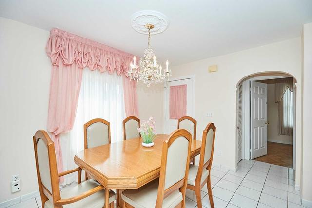 68 Facer St, House detached with 2 bedrooms, 2 bathrooms and 5 parking in St. Catharines ON | Image 7