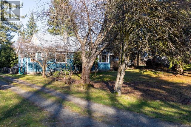 1940 Pengelley Rd, House detached with 2 bedrooms, 1 bathrooms and 10 parking in Campbell River BC | Image 33