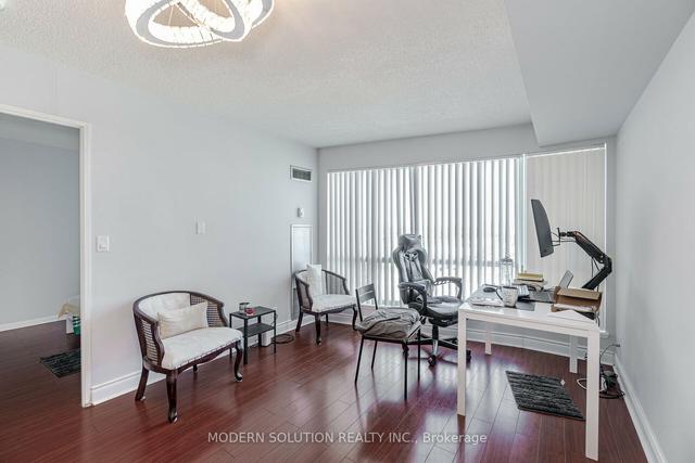 1213 - 18 Lee Centre Dr, Condo with 1 bedrooms, 1 bathrooms and 1 parking in Toronto ON | Image 8