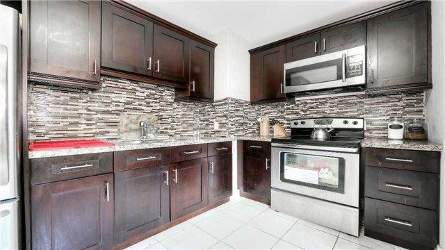 81 Shier Dr, House detached with 3 bedrooms, 3 bathrooms and 5 parking in Toronto ON | Image 6