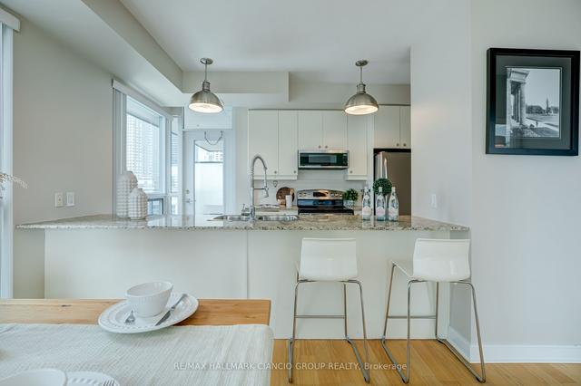 2104 - 1 Scott St, Condo with 2 bedrooms, 2 bathrooms and 1 parking in Toronto ON | Image 5