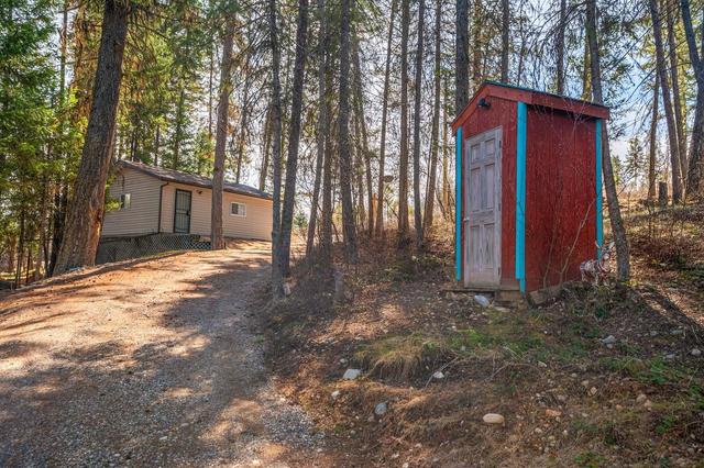 1249 Tie Lake Shore Road S, House detached with 3 bedrooms, 1 bathrooms and null parking in East Kootenay B BC | Image 35