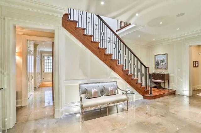 134 Riverview Dr, House detached with 5 bedrooms, 8 bathrooms and 6 parking in Toronto ON | Image 7