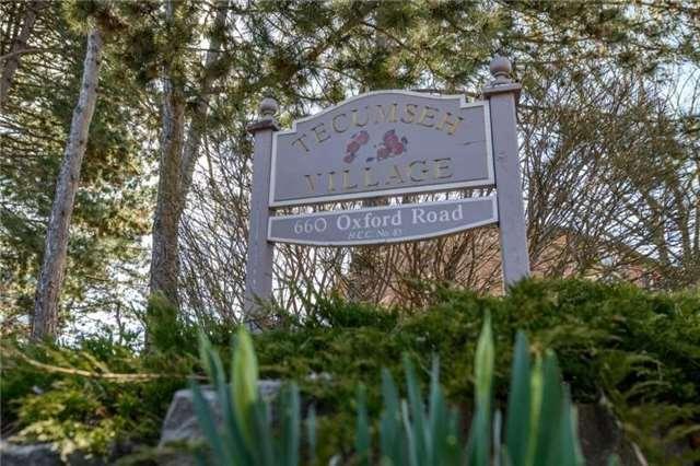 37 - 660 Oxford Rd, Townhouse with 3 bedrooms, 2 bathrooms and 1 parking in Burlington ON | Image 1