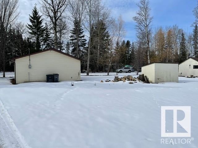 5231 48a Av, House detached with 2 bedrooms, 0 bathrooms and null parking in Alberta Beach AB | Image 6