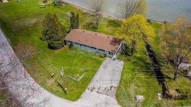 69 Moon Point Dr, House detached with 5 bedrooms, 1 bathrooms and 4 parking in Oro Medonte ON | Image 23