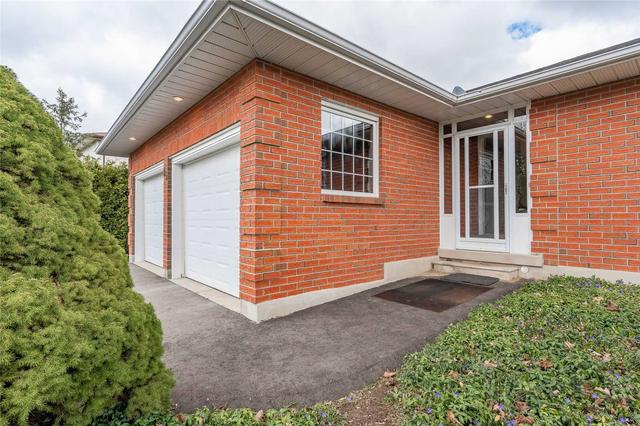 25 Steven Way, House detached with 3 bedrooms, 2 bathrooms and 6 parking in Centre Wellington ON | Image 37