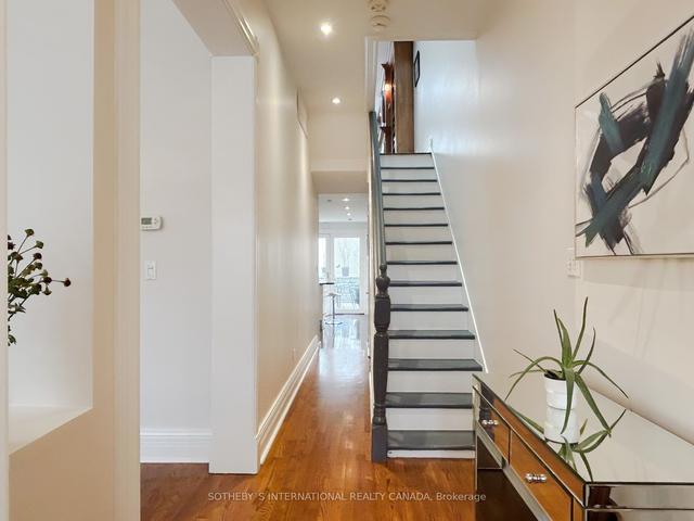 128 Spruce St, House attached with 2 bedrooms, 2 bathrooms and 2 parking in Toronto ON | Image 23