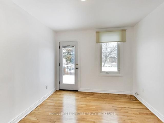 985 Shaw St, House detached with 4 bedrooms, 2 bathrooms and 0 parking in Toronto ON | Image 21