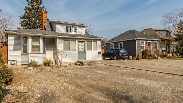 783 Spring Gardens Rd, House detached with 2 bedrooms, 1 bathrooms and 3 parking in Burlington ON | Image 22