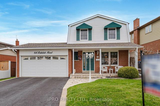 64 Linkdale Rd, House detached with 3 bedrooms, 2 bathrooms and 6 parking in Brampton ON | Image 1