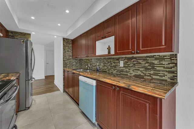 515 - 5 Rowntree Rd, Condo with 2 bedrooms, 2 bathrooms and 1 parking in Toronto ON | Image 2