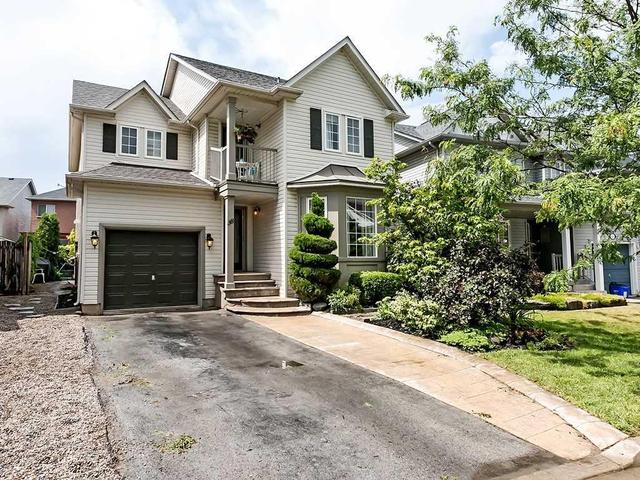 38 Babcock Cres, House detached with 3 bedrooms, 3 bathrooms and 3 parking in Milton ON | Image 1