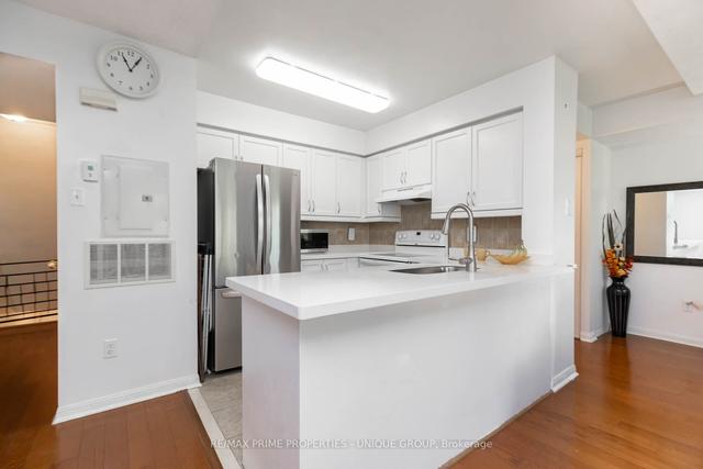 2052 - 75 George Appleton Way, Townhouse with 1 bedrooms, 1 bathrooms and 1 parking in Toronto ON | Image 2