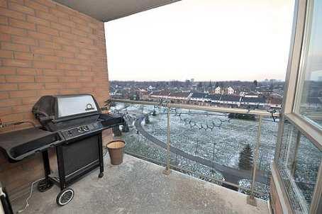 708 - 1140 Parkwest Pl, Condo with 2 bedrooms, 2 bathrooms and 1 parking in Mississauga ON | Image 9