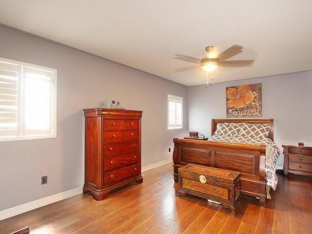 104 Sundridge St, House detached with 3 bedrooms, 4 bathrooms and 2 parking in Brampton ON | Image 11