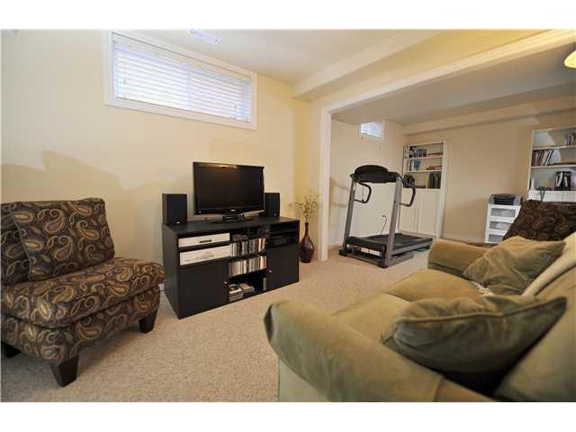 104 Seline Cres, House detached with 2 bedrooms, 3 bathrooms and null parking in Barrie ON | Image 19