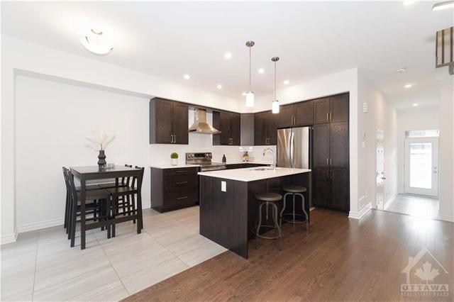 805 Atrium Ridge, Townhouse with 3 bedrooms, 3 bathrooms and 2 parking in Ottawa ON | Image 9
