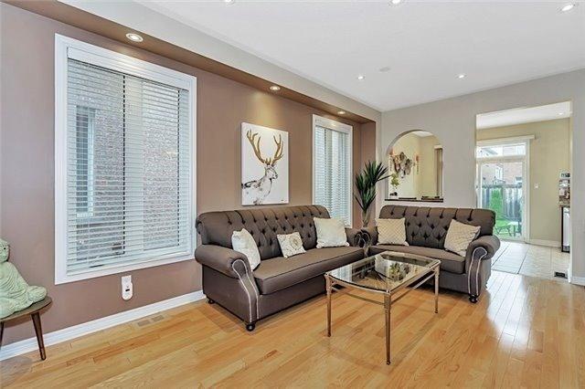 5479 Fudge Terr, House semidetached with 3 bedrooms, 3 bathrooms and 3 parking in Mississauga ON | Image 15