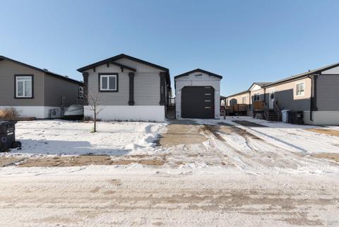 365 Mckinlay Crescent, Fort Mcmurray, AB, T9K2N1 | Card Image
