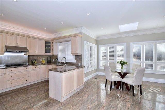 363 Kingsdale Ave, House detached with 5 bedrooms, 6 bathrooms and 6 parking in Toronto ON | Image 13