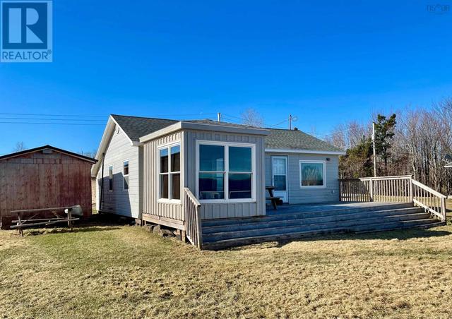 35 Strait View Lane, House detached with 3 bedrooms, 1 bathrooms and null parking in Cumberland, Subd. D NS | Image 6