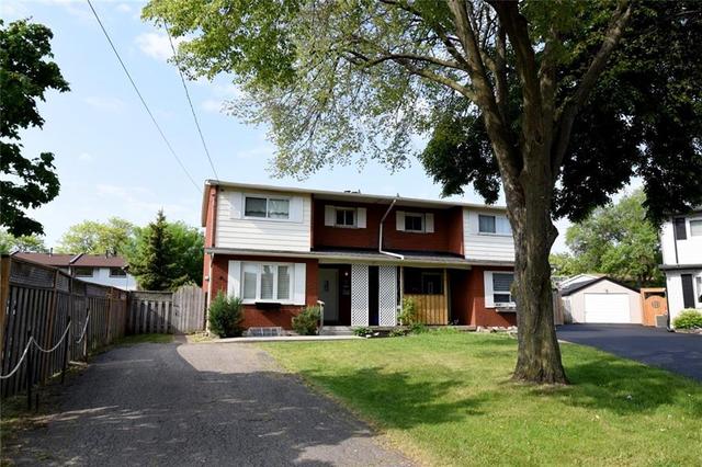 9 Dianne Court, House semidetached with 3 bedrooms, 1 bathrooms and 2 parking in Hamilton ON | Image 4