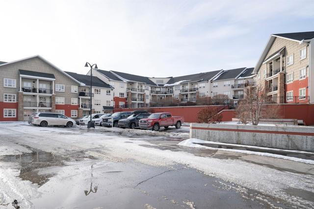 451 - 26 Val Gardena View Sw, Condo with 2 bedrooms, 2 bathrooms and 2 parking in Calgary AB | Image 28