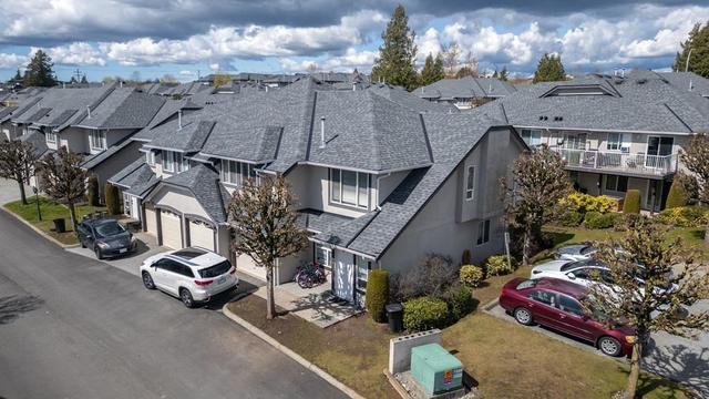 154 - 3160 Townline Road, House attached with 4 bedrooms, 3 bathrooms and 3 parking in Abbotsford BC | Image 2