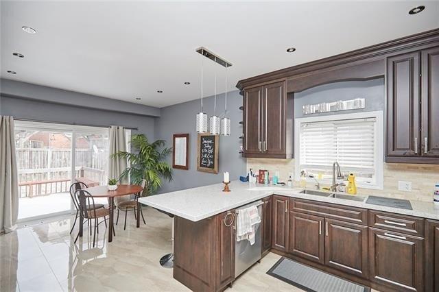 268 Winterberry Blvd, House detached with 3 bedrooms, 4 bathrooms and 2 parking in Thorold ON | Image 5