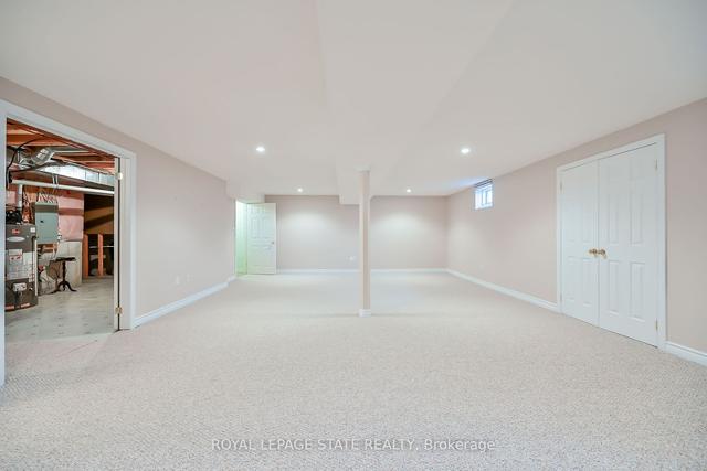 40 Northernbreeze St, Townhouse with 2 bedrooms, 3 bathrooms and 2 parking in Hamilton ON | Image 21
