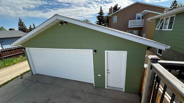 5218 Silverpark Close, House detached with 6 bedrooms, 3 bathrooms and 5 parking in Olds AB | Image 36