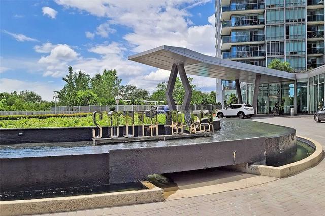 812 - 90 Park Lawn Rd, Condo with 2 bedrooms, 2 bathrooms and 1 parking in Toronto ON | Card Image