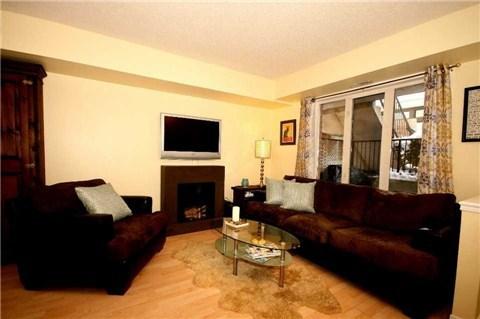 th39 - 208 Niagara St, Townhouse with 1 bedrooms, 1 bathrooms and 1 parking in Toronto ON | Image 6