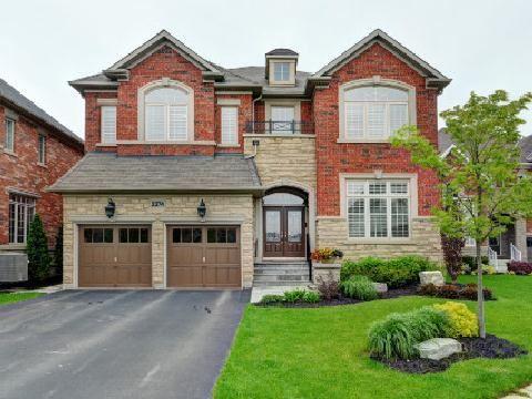 2374 Robmar Dr, House detached with 5 bedrooms, 4 bathrooms and 4 parking in Oakville ON | Image 1