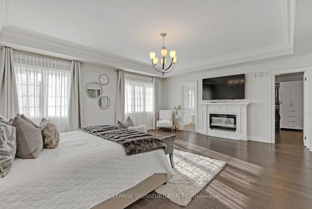 12 Lady Karen Cres, House detached with 4 bedrooms, 5 bathrooms and 6 parking in Vaughan ON | Image 16