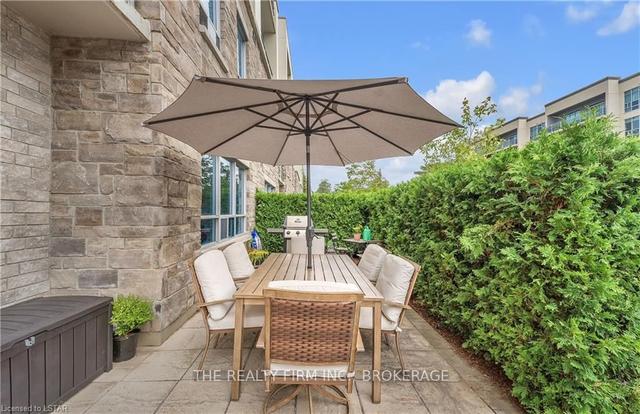 104 - 320 Sugarcreek Tr, Condo with 2 bedrooms, 2 bathrooms and 2 parking in London ON | Image 8
