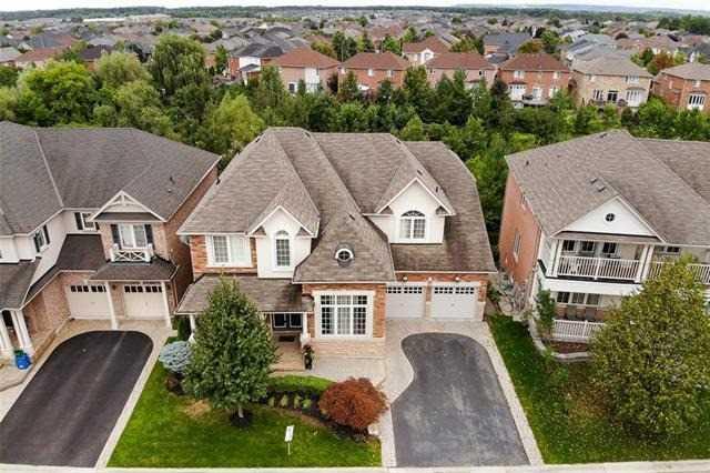 2332 Adirondak Tr, House detached with 4 bedrooms, 6 bathrooms and 2 parking in Oakville ON | Image 1