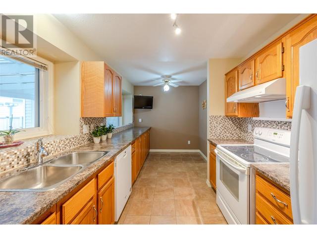 115 Heron Drive, House detached with 2 bedrooms, 2 bathrooms and 2 parking in Penticton 1 BC | Image 16