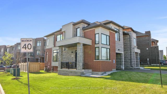 199 Tango Cres, House semidetached with 3 bedrooms, 3 bathrooms and 3 parking in Newmarket ON | Image 12