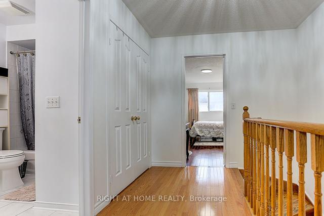16 Pat Brooks Terr, Townhouse with 3 bedrooms, 4 bathrooms and 2 parking in Toronto ON | Image 17