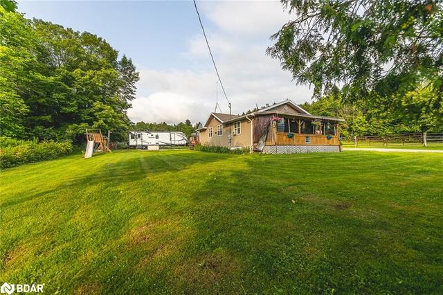 2181 Town Line Road, House detached with 3 bedrooms, 1 bathrooms and null parking in Oro Medonte ON | Image 23