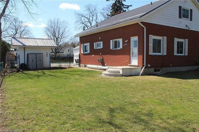 150 Teeter St, House detached with 3 bedrooms, 3 bathrooms and 10 parking in Norfolk County ON | Image 10