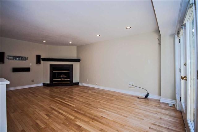 104 Melrose Ave, House detached with 4 bedrooms, 4 bathrooms and 2 parking in Toronto ON | Image 11