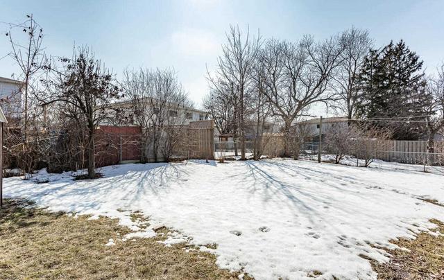 369 Vodden St E, House detached with 2 bedrooms, 2 bathrooms and 3 parking in Brampton ON | Image 25