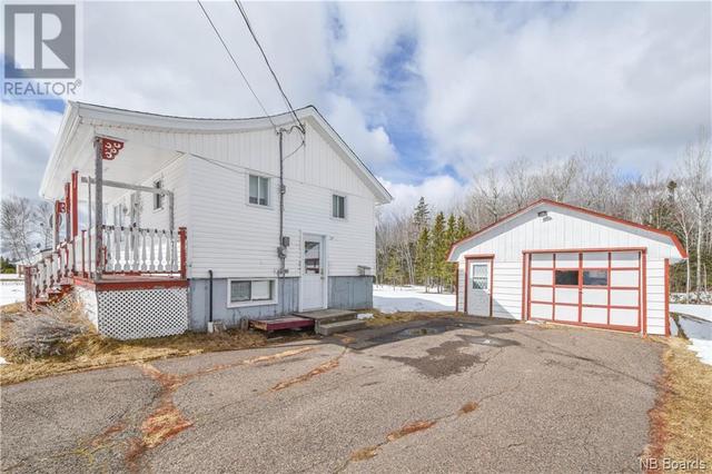 386 Chemin Mallais, House detached with 1 bedrooms, 1 bathrooms and null parking in Saint Isidore P NB | Image 3
